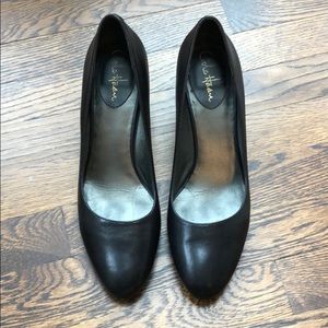 Cole Haan Black Pumps size 10.5